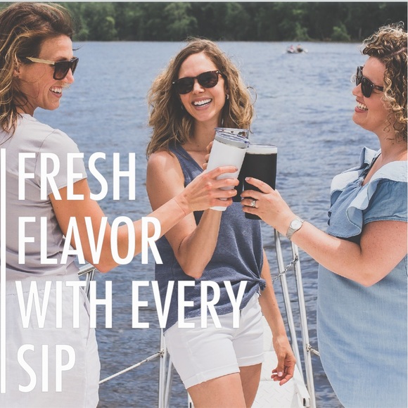 CeramiSteel Black Tumbler with Google Cloud logo - Picture 7 of 9